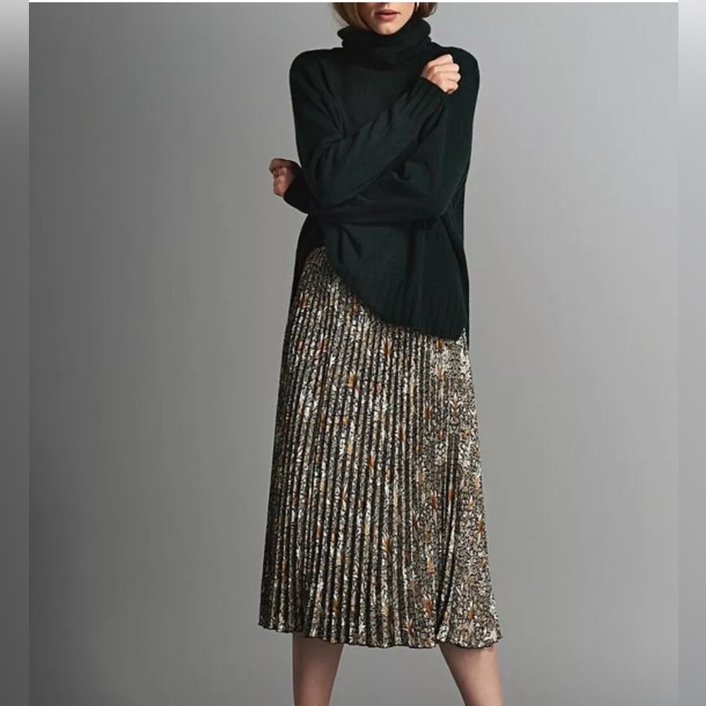 H&M x Morris & Co Pleated Midi Skirt Navy & Beige Floral Elastic Waistband Small